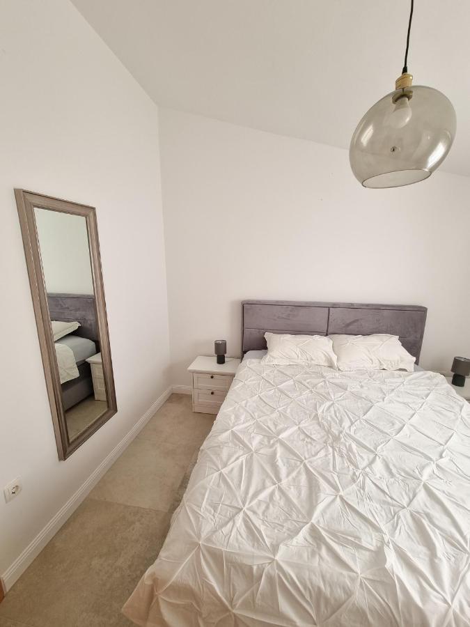 Apartments Bagic Vir Ngoại thất bức ảnh